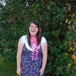 Meet your Posher, Caroline